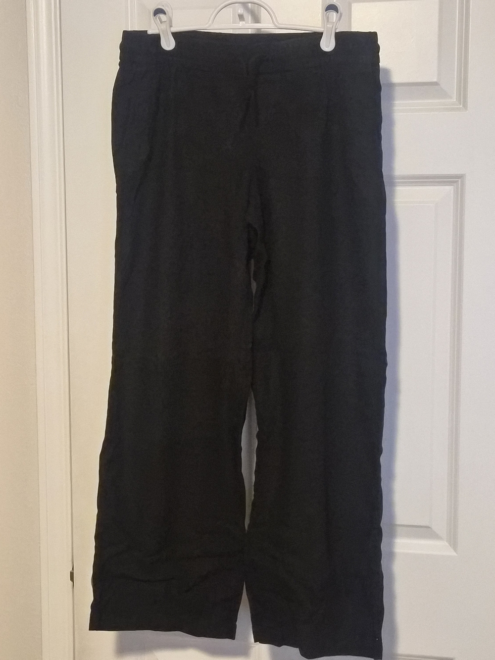 Black Wide-Leg Women's Pants - Classic Pull-On Style